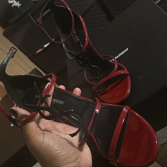 Vernice Grupy/Nero Lucio Hot red Saint Laurent Heels - Picture 6 of 6